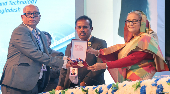  প্রতিপাদ্যে আয়োজিত ইঞ্জিনিয়ার্স ইনস্টিটিউশন বাংলাদেশ এর ৬১তম কনভেনশনের উদ্বোধন অনুষ্ঠানে মাননীয় প্রধানমন্ত্রী জননেত্রী শেখ হাসিনা।
