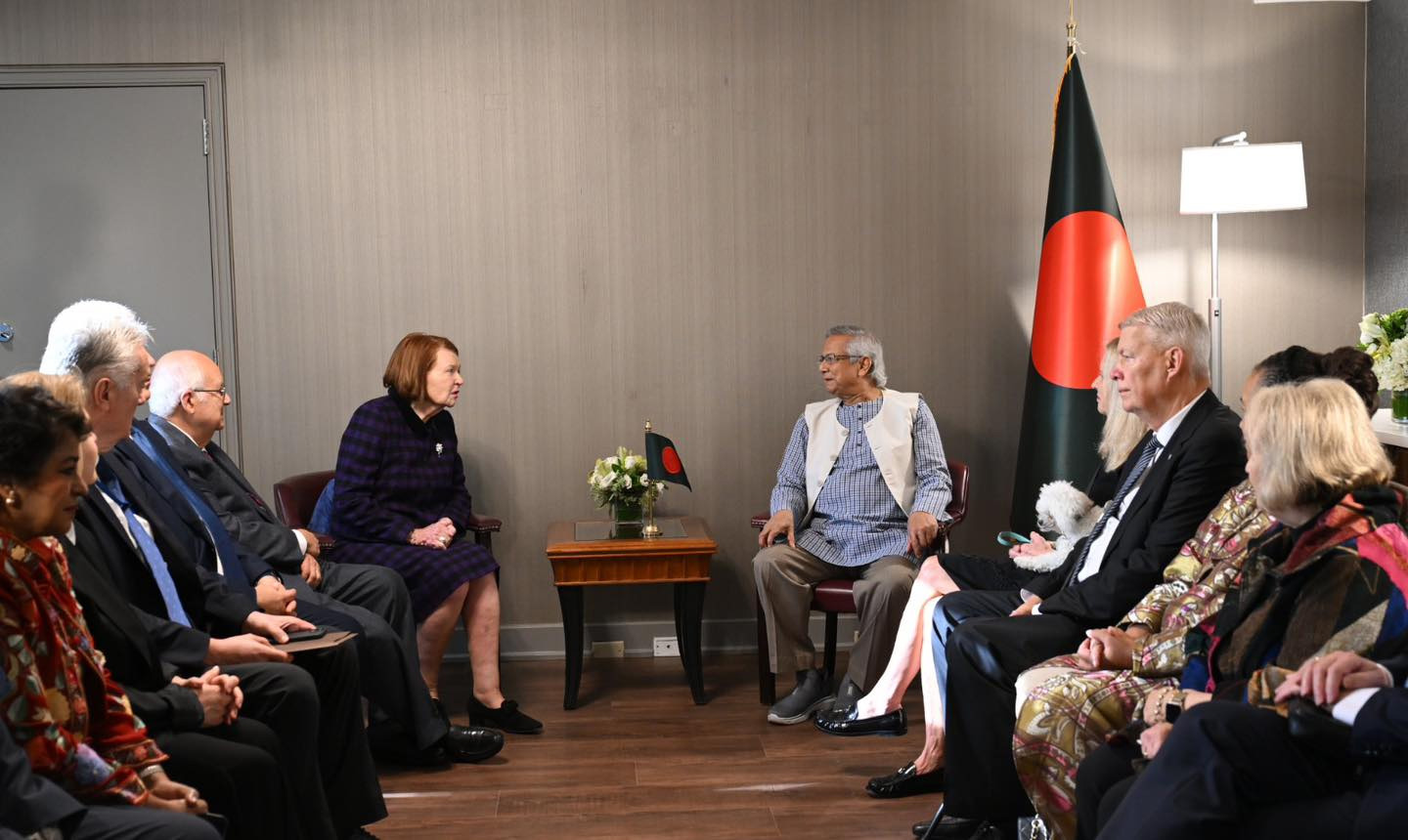 World Leaders Extend Full Support to Professor Yunus.