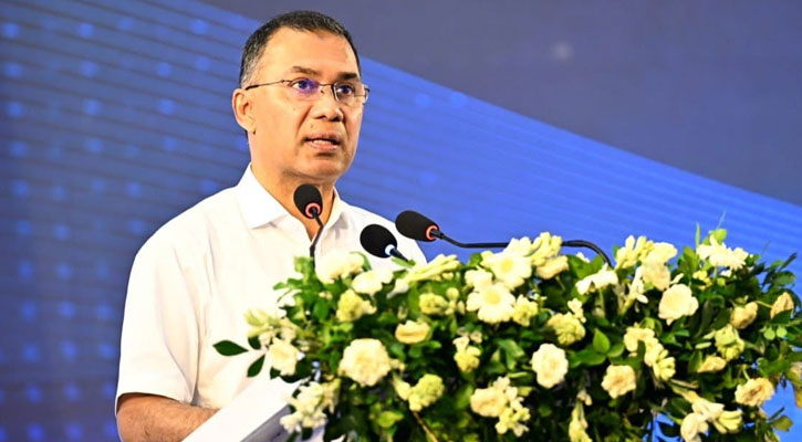 জাতীয় বিশ্ববিদ্যালয়ের কারিকুলামে দক্ষতাভিত্তিক শিক্ষা বিষয়ক শিক্ষক প্রশিক্ষণ কর্মসূচির উদ্বোধন করেন  প্রধানমন্ত্রী তারেক রহমান