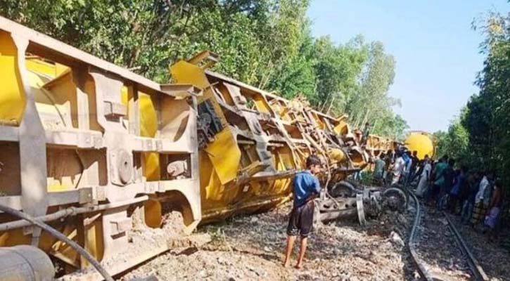 ২৩ ঘণ্টা পর সিলেটের সঙ্গে ট্রেন চলাচল স্বাভাবিক