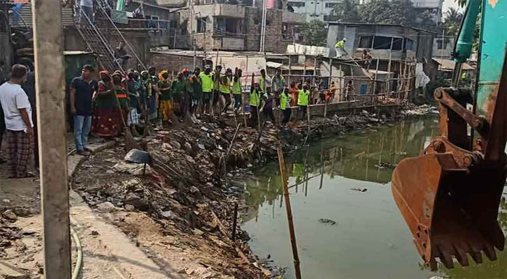 রাজধানীর ইব্রাহিমপুর খালের অবৈধ দখল উচ্ছেদ শুরু