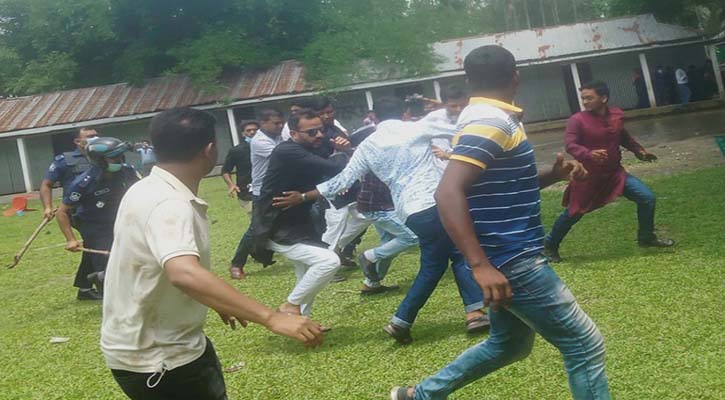 ময়মনসিংহে ছাত্রদলের সাথে পুলিশের ধাওয়া-পাল্টা ধাওয়া