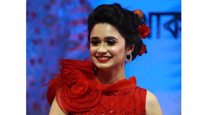 সবাই তাকে বাবু নামে ডাকে