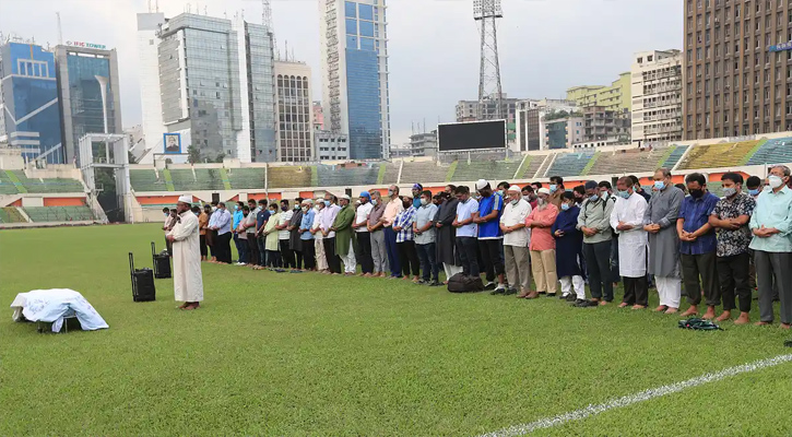 জালাল চৌধুরীকে বঙ্গবন্ধু স্টেডিয়ামে শেষ শ্রদ্ধা নিবেদন