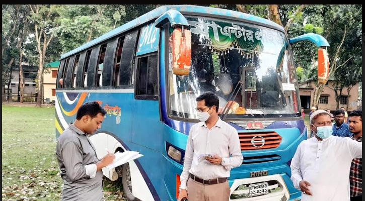 তেঁতুলিয়ায় নির্বাচনী আচরণ ভঙ্গে অর্থদন্ড