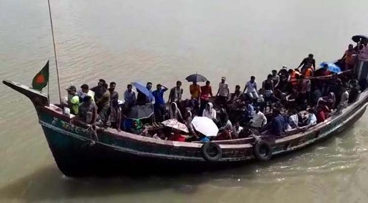 সেন্টমার্টিন থেকে ফিরেছে ২ শতাধিক পর্যটক