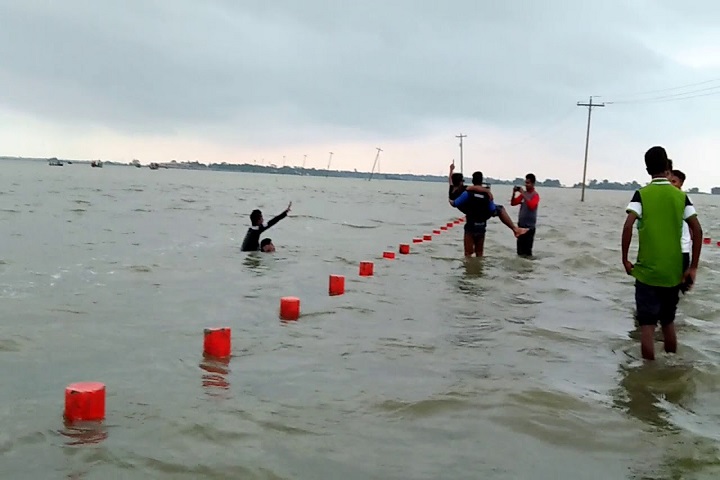 ডুবন্ত সড়কে হাঁটতে চাইলে ঘুরে আসুন উচিতপুর