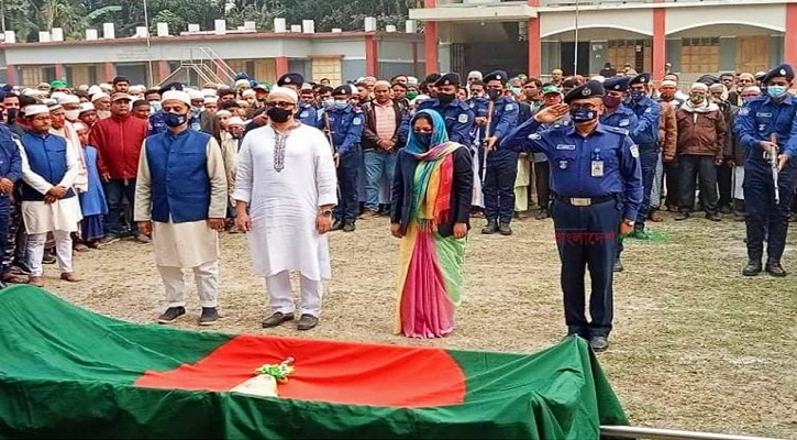 চাচার জানাজায় অংশ নিতে দীর্ঘদিন পর জামালপুরে ডা. মুরাদ 