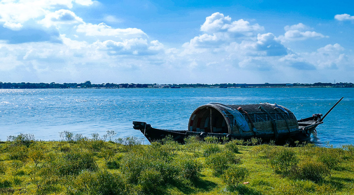 সময় করে একদিনেই  ঘুরে আসুন মায়াদ্বীপে