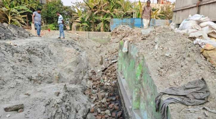 নারায়ণগঞ্জে দেয়াল চাপায় শ্রমিকের মৃত্যু, আহত ৩