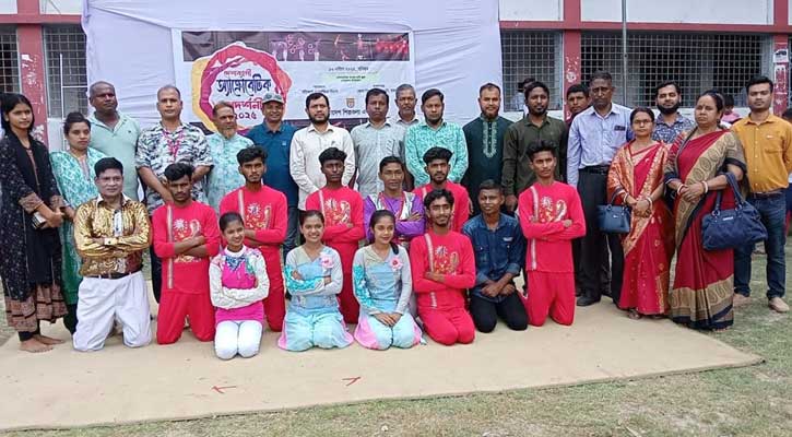 রাজবাড়ীর গোয়ালন্দে অ্যাক্রোবেটিক প্রদর্শনী অনুষ্ঠিত