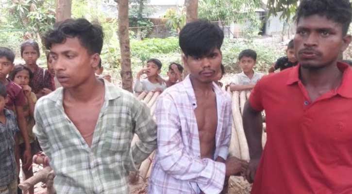 বাঁশখালীতে চার সিএনজি চোর জনতার হাতে আটক