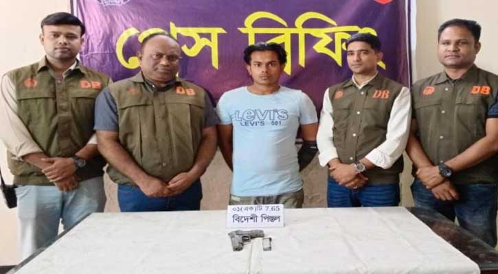 যশোরে বিদেশি পিস্তলসহ যুবক আটক