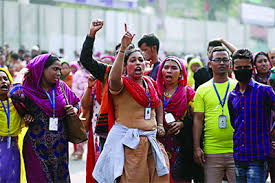 আশুলিয়ায় শতাধিক পোশাক কারখানা অনির্দিষ্টকাল বন্ধ