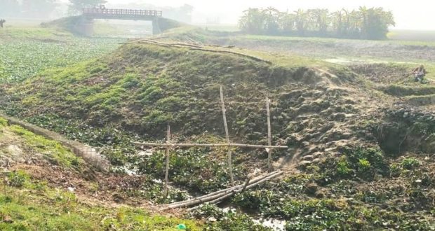 চাঁদপুরের কচুয়ায় একটি ব্রিজ বদলে দিতে পারে হাজারো মানুষের ভোগান্তি-কষ্ট