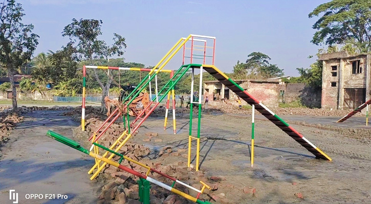 মোরেলগঞ্জ পৌরসভার উদ্যোগে নির্মিত হচ্ছে শেখ রাসেল শিশুপার্ক