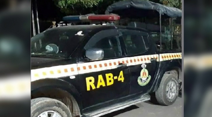 রাঙ্গুনিয়ায় র‍্যাব থেকে আসামি ছিনতাই
