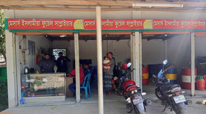 ফরিদপুরে  তেলের দোকানে চুরি