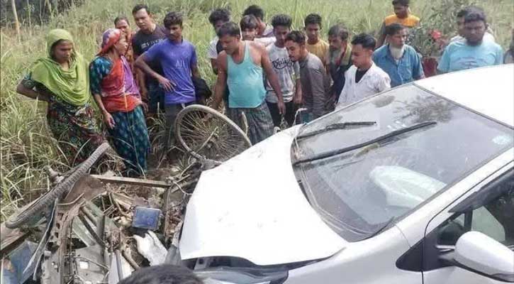 ধনবাড়ীতে প্রাইভেট কার ও ভ্যানের সংঘর্ষে প্রাণ গেল নারীর