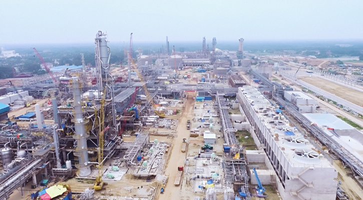 ঘোড়াশালে ৮০ ভাগ সম্পন্ন এশিয়ার সর্ববৃহৎ সারকারখানার নির্মাণ কাজ