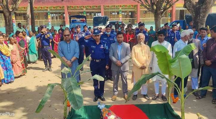 রাণীশংকৈলে রাষ্ট্রীয় মর্যাদায় বীর মুক্তিযোদ্ধা হরেন্দ্রনাথ রায়ের শেষকৃত্য সম্পন্ন