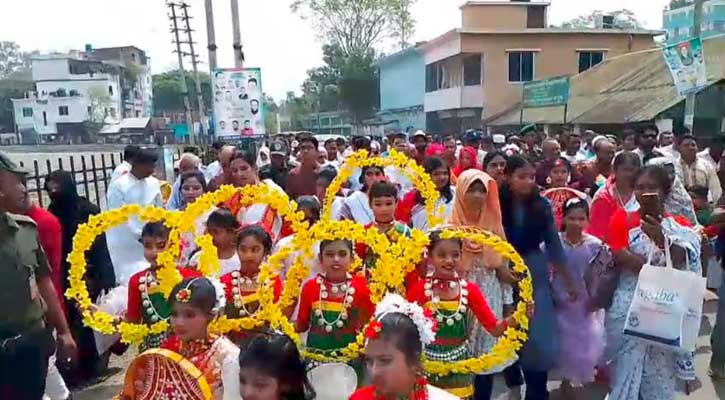 রূপগঞ্জ উপজেলা প্রশাসনের উদ্যোগে বর্ণাঢ্য আয়োজনে নববর্ষ  উদযাপন