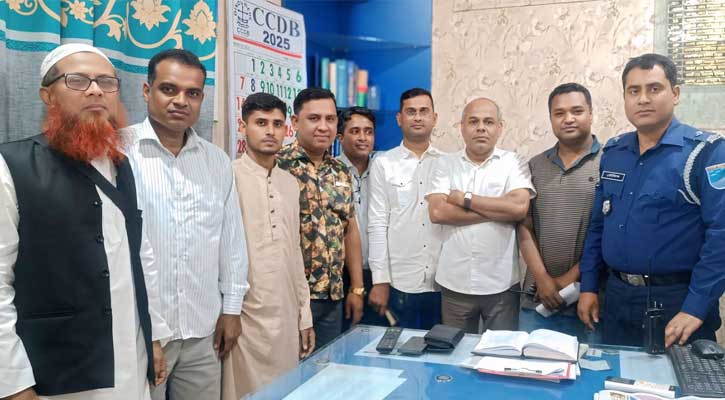 সিংগাইর প্রেসক্লাবের সাংবাদিকদের সাথে নতুন ওসির মতবিনিময়