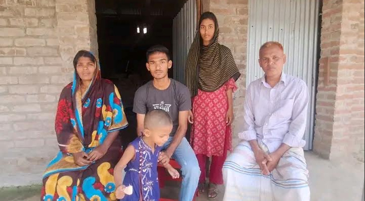 ঢাবিসহ ছয়টি বিশ্ববিদ্যালয়ে সুযোগ পেয়েও অর্থাভাবে অনিশ্চিত জুবায়েরের ভর্তি