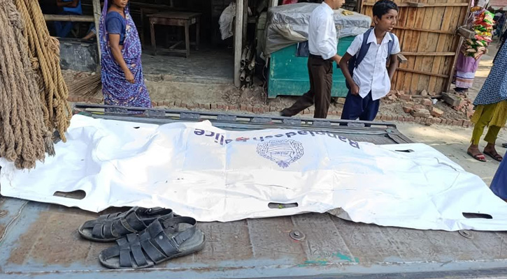 ফরিদপুরে গভীর রাতে গাড়িচাপায় যুবক নিহত