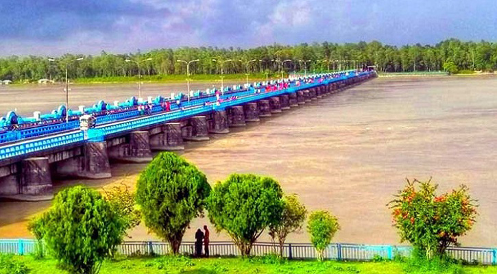 বিপৎসীমার ওপরে তিস্তার পানি