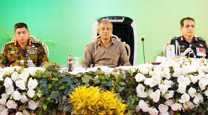 র‌্যাব সদস্যদের অতীত ভুলে নতুন উদ্যমে কাজের আহ্বান স্বরাষ্ট্র উপদেষ্টার