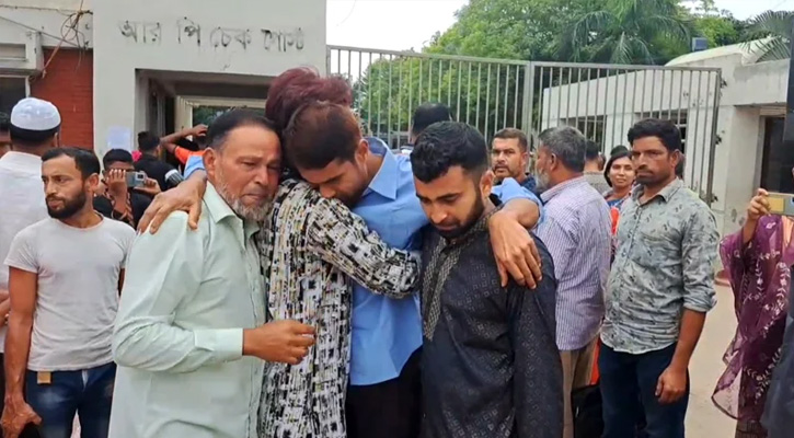 মুক্তি পেলেন সাবেক বিডিআরের ২৭ জওয়ান, স্বজনদের চোখে আনন্দের অশ্রু