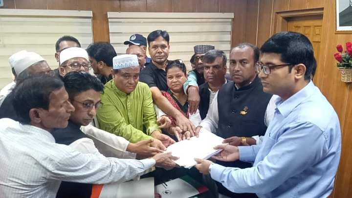 আ‍‍`লীগের মনোনীত প্রার্থী ফজলে রাব্বি খানের মনোনয়ন পত্র দাখিল
