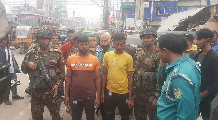 বরিশাল বিশ্ববিদ্যালয়ের শিক্ষার্থীকে মারধর, আটক ২