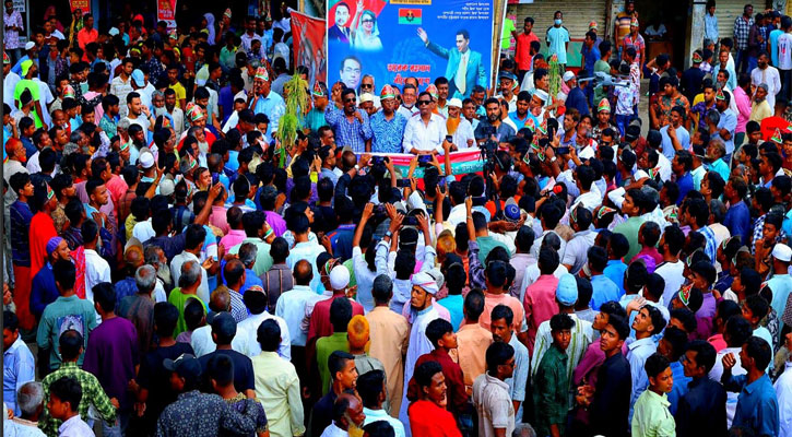 শ্রমিকের অধিকার ও মর্যাদা রক্ষায় ঐক্যবদ্ধভাবে কাজ করতে হবে