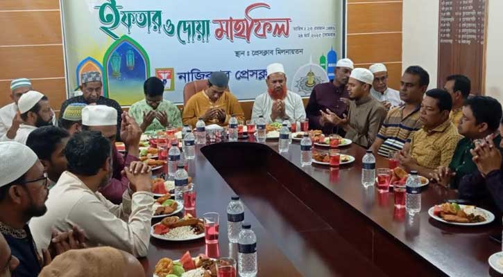 নাজিরপুর প্রেসক্লাবে দোয়া ও ইফতার মাহফিল অনুষ্ঠিত