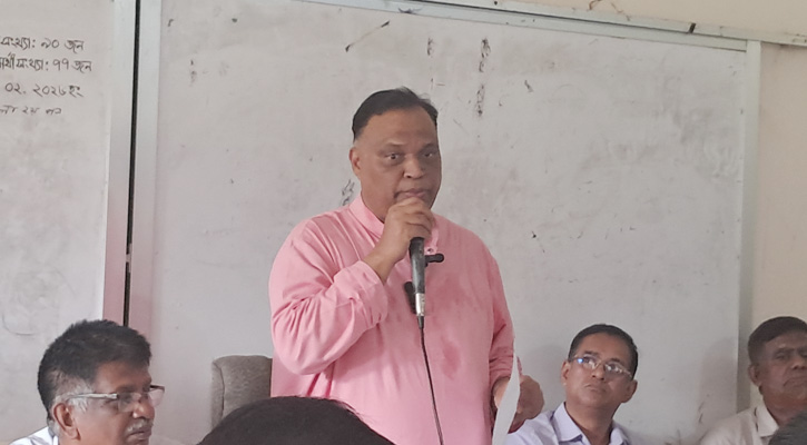 রাজবাড়ীতে শিক্ষকদের নিয়ে মতবিনিময় করলেন অ্যাডভোকেট আসলাম মিয়া