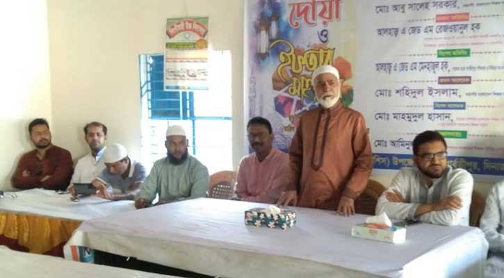 পার্বতীপুরে বাংলাদেশ শিক্ষক সমিতির উপজেলা শাখার উদ্যোগে দোয়া ও ইফতার মাহফিল