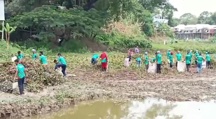 চরভদ্রাসনের মৃতপ্রায় ভুবেনশ্বর নদে ফিরে আসছে প্রাণ