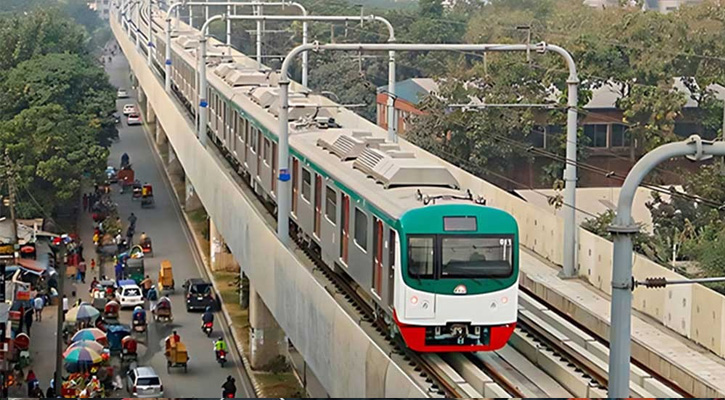 বৈদ্যুতিক ত্রুটির কারণে মেট্রোরেল চলাচল বন্ধ