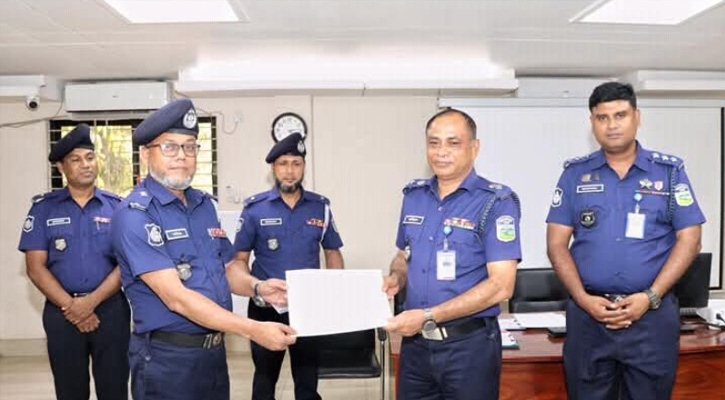 থানা ব্যবস্থাপনা বিষয়ক প্রশিক্ষণ কোর্সের সমাপনী  ও সার্টিফিকেট বিতরণ