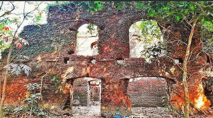 ভূজপুরের কাজীবাড়ি: জমিদারি ঐতিহ্যের জীবন্ত সাক্ষী, লোককথায় ঘেরা রহস্যময় ইতিহাস