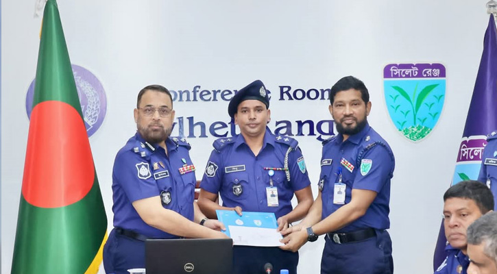 বিভিন্ন ক্যাটাগরিতে সন্তোষজনক পারফরম্যান্স বিবেচনায় পুরস্কার
