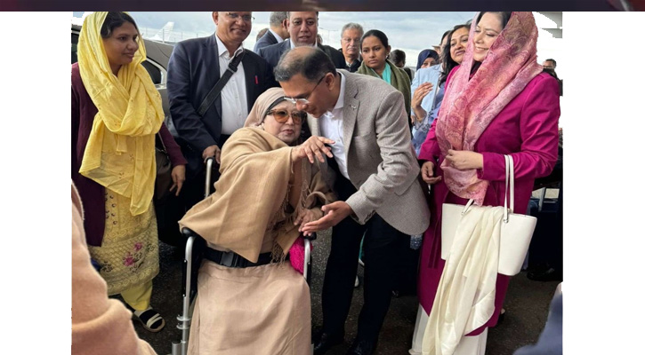 হিথ্রো বিমানবন্দরে পৌঁছেছেন খালেদা জিয়া