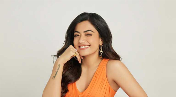 আটাশ পেরিয়ে রাশমিকা এখন ঊনত্রিশে