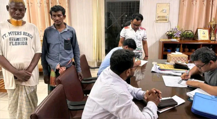রাজাপুরে জব্দকৃত ইলিশ মাছ এতিমখানায় বিতরণ