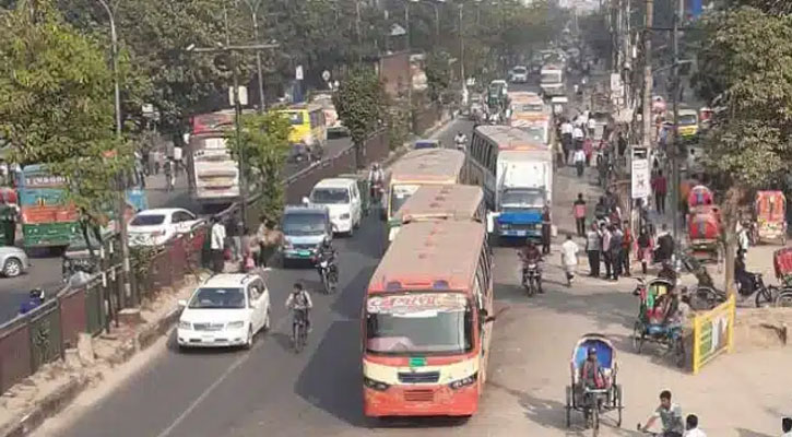 ১০ম দফায় গড়ালো বিএনপির উত্তাপহীন অবরোধ, স্বাভাবিক জনজীবন