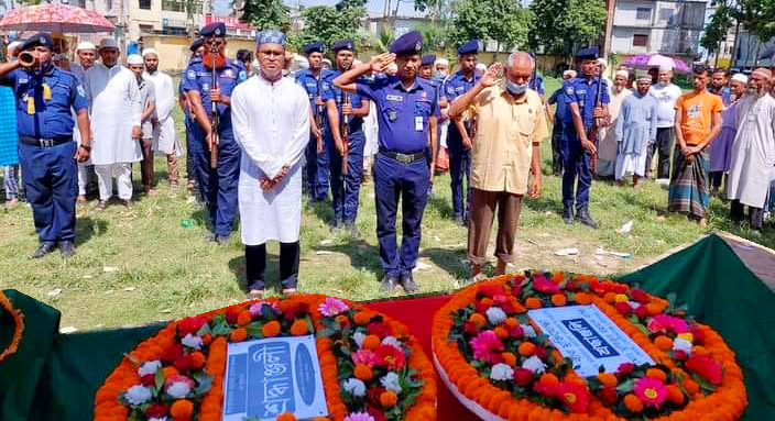 মুক্তিযোদ্ধা মনোয়ার হোসেনের রাষ্ট্রীয় মর্যাদায় দাফন সম্পন্ন