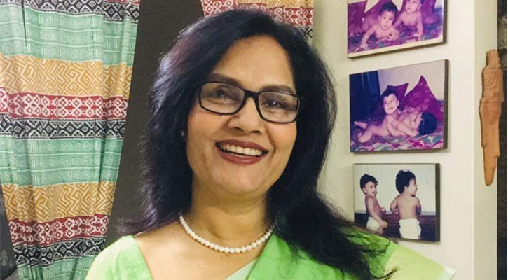 শাহনাজ খুশির অভিমানী স্টাটাস