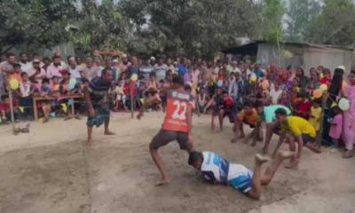 ঐতিহ্যবাহী হাডুডু খেলা দেখতে হারিনাতেলীতে জনতার ঢল